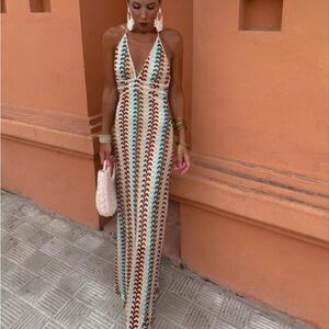 Elegant Chevron Pattern Maxi Dress